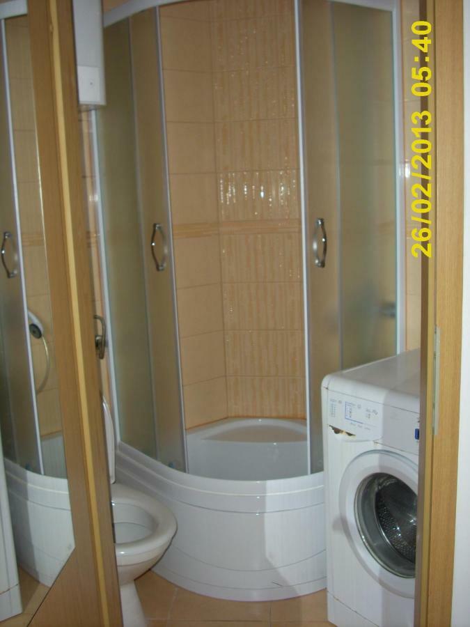 Lily Apartment โคเปร์ ภายนอก รูปภาพ